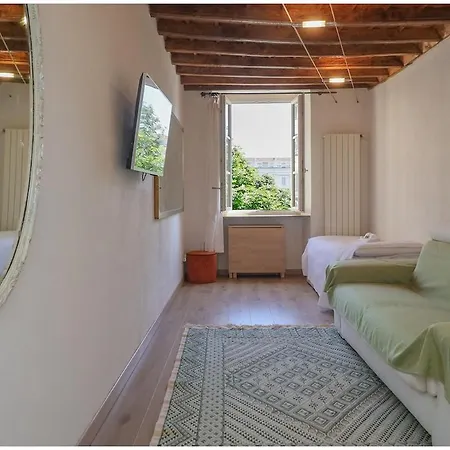Charm And View On Piazza Carlina - Center Apartment