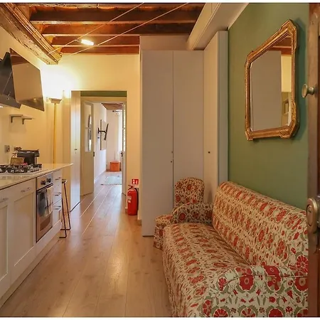 Carlina Charme 10 Minutes From Porta Nuova - Wifi * トリノ