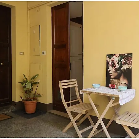 Carlina Charme 10 Minutes From Porta Nuova - Wifi Apartmán *